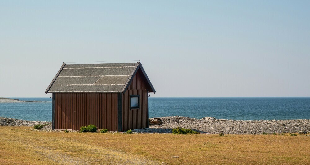 tiny-house-built-on-a-foundation